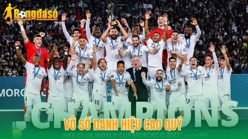 Vô số danh hiệu cao quý